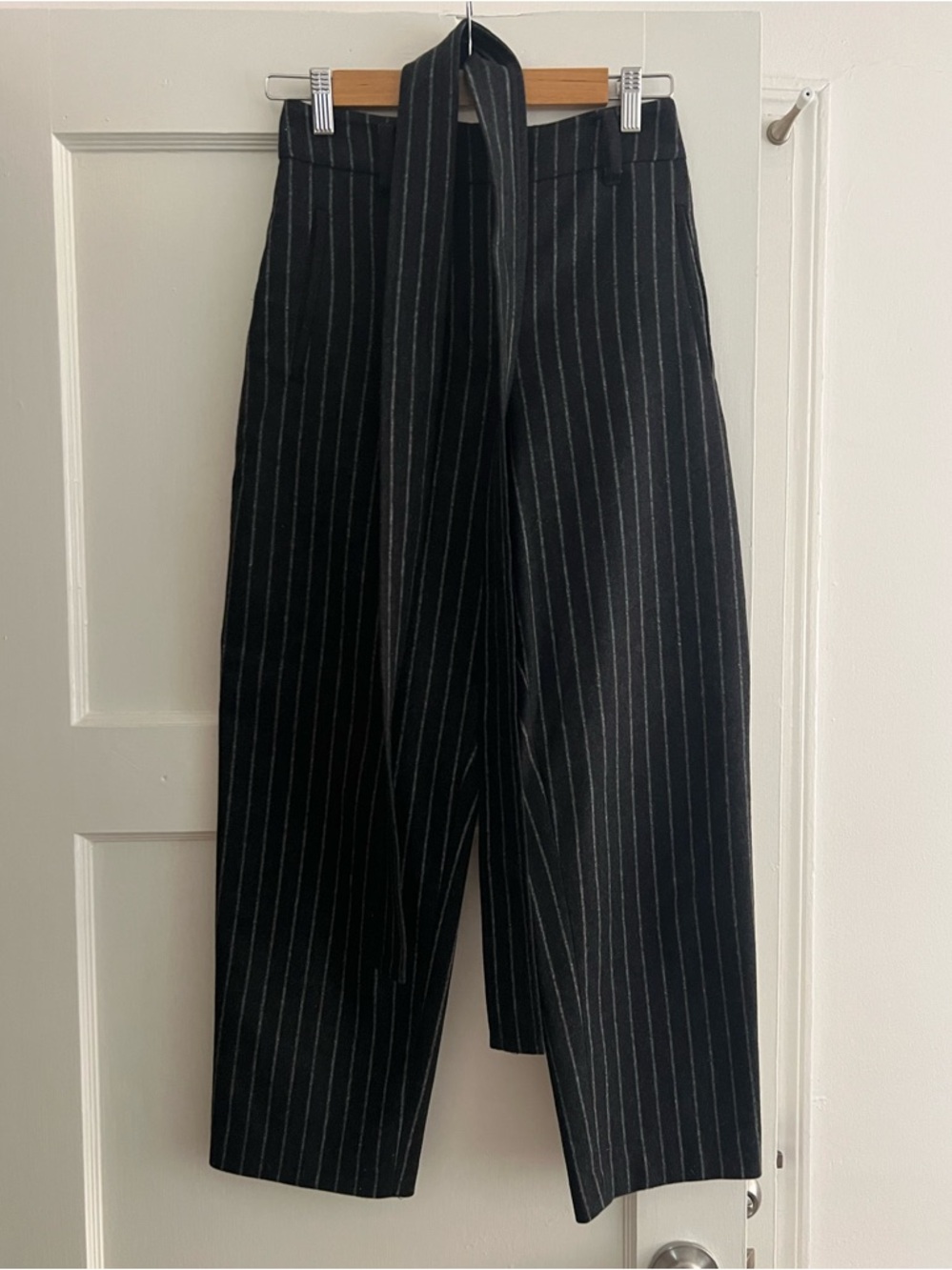 Aritzia Wilfred Tie Front Charcoal Grey Pinstripe Pants